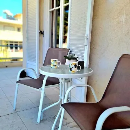Olive House Cozy *